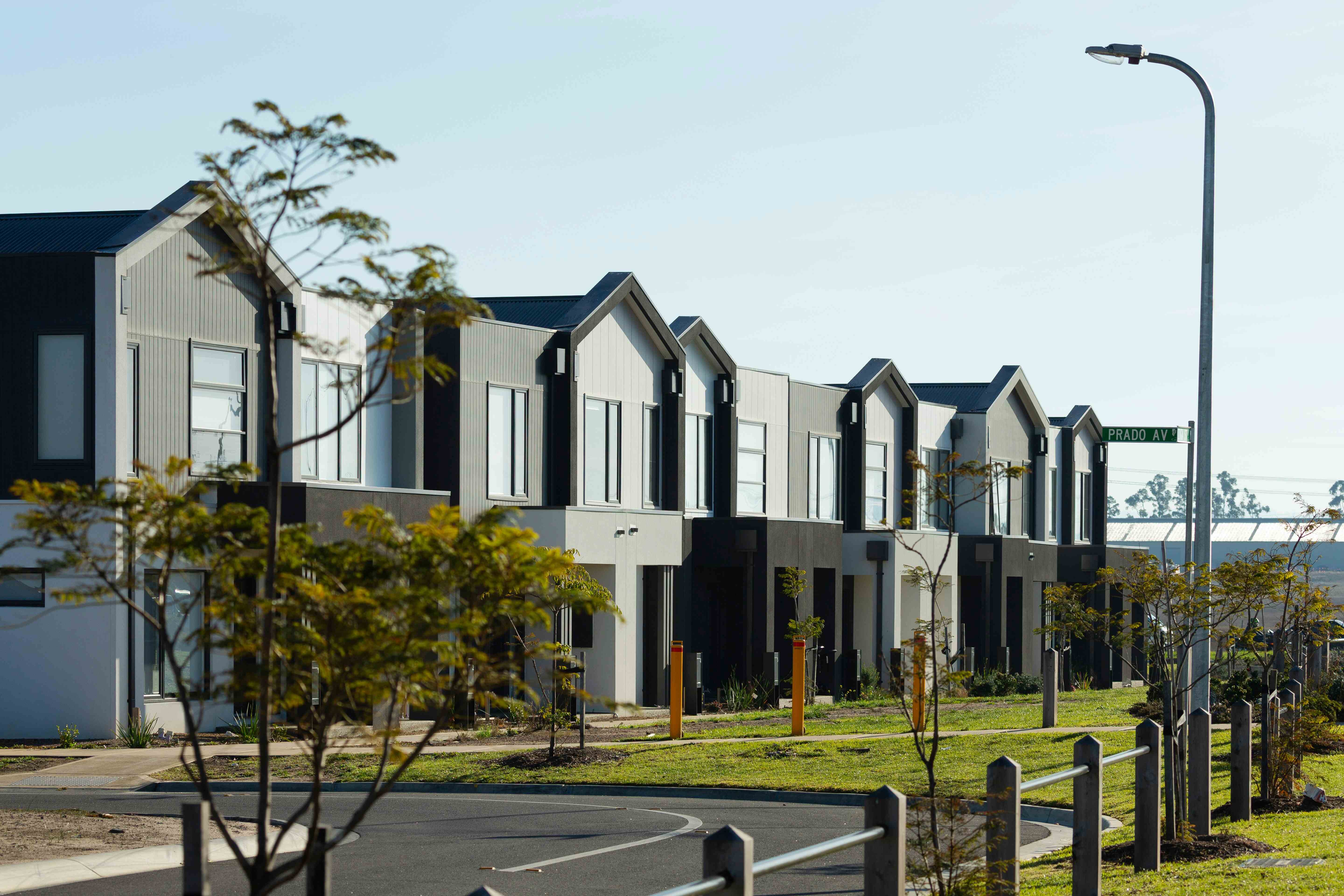 Australia’s Property Listings Slide Further – What This Means for Investors in 2025
