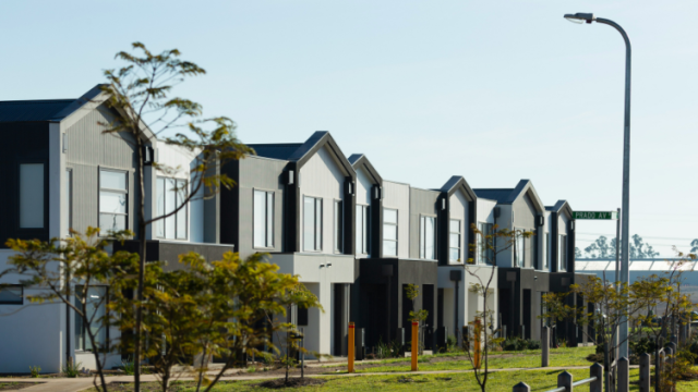 Australia’s Property Listings Slide Further – What This Means for Investors in 2025